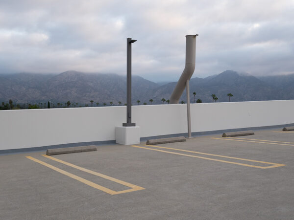  - Image 4 of 8