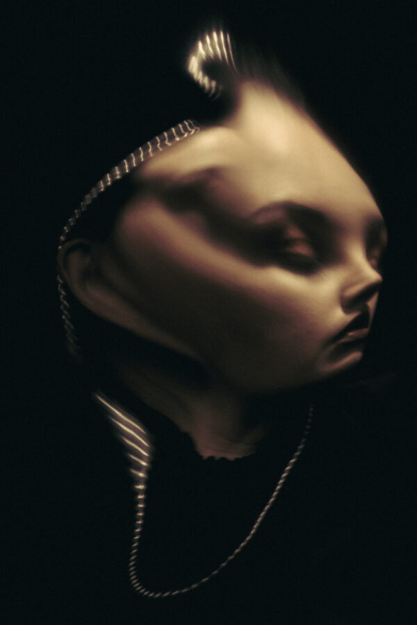  - Image 2 of 6