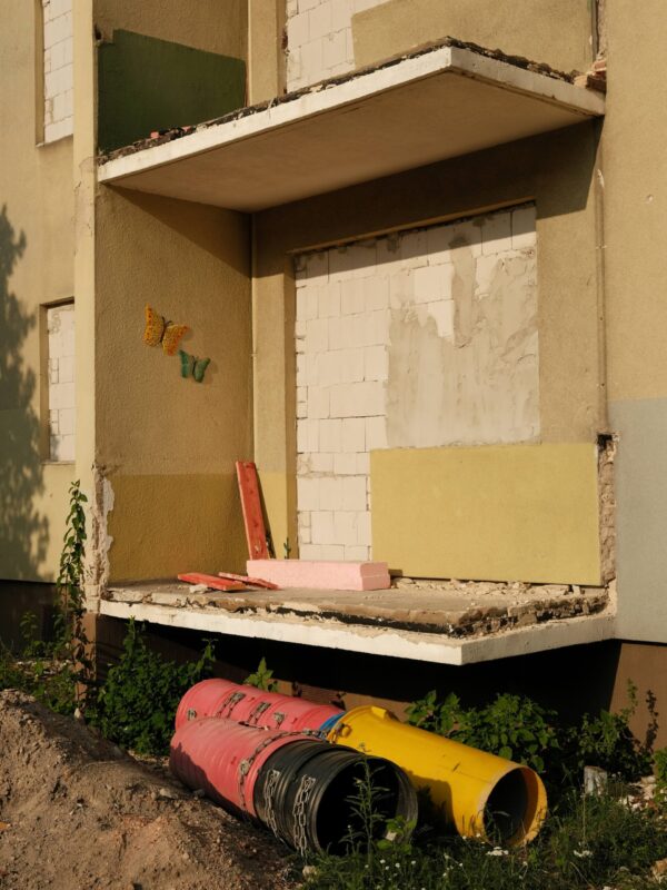  - Image 6 of 8
