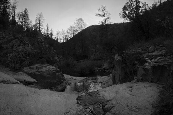  - Image 4 of 4